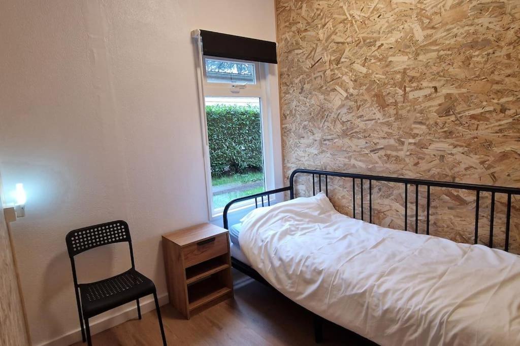 3 Bedroom Chalet On Camping Gt Balen 외부 사진