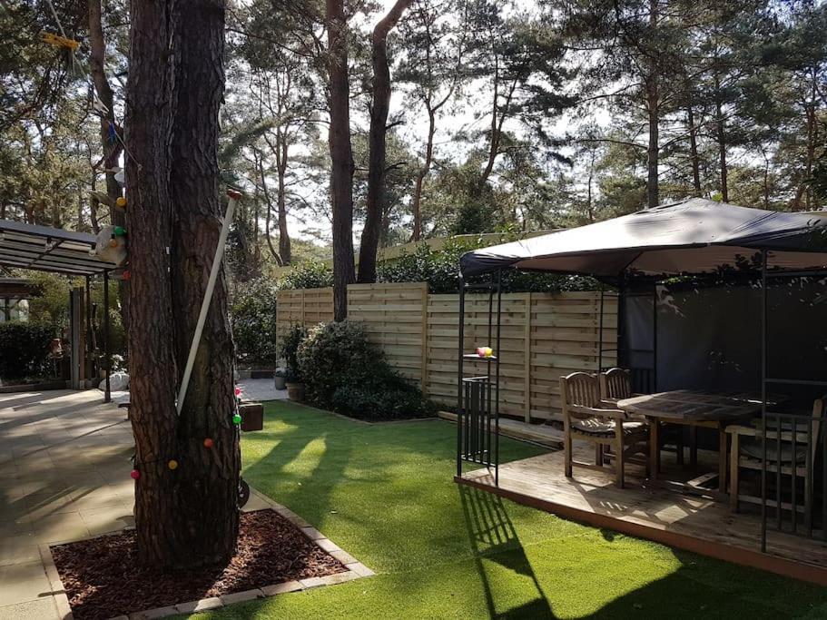 3 Bedroom Chalet On Camping Gt Balen 외부 사진