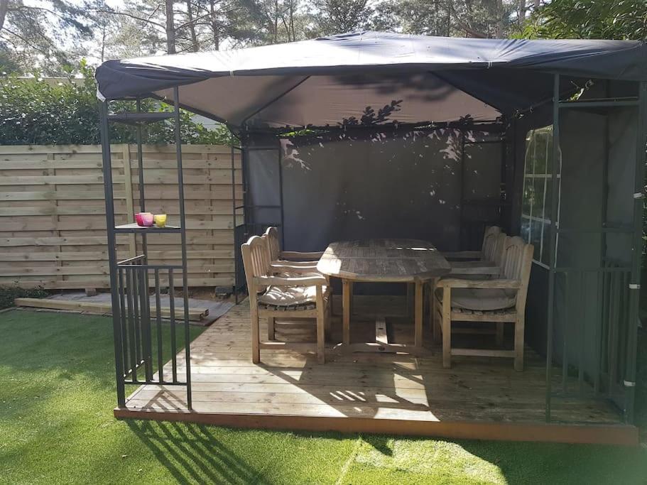 3 Bedroom Chalet On Camping Gt Balen 외부 사진